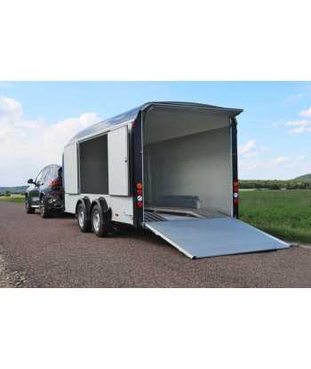 Remolque cerrado de...